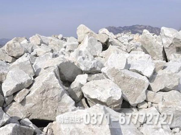 長石粉生產(chǎn)設(shè)備都有啥？