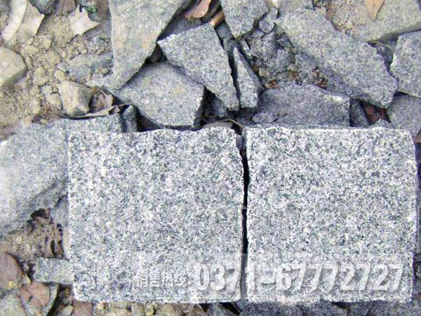花崗巖破碎、制砂方案設(shè)備詳解