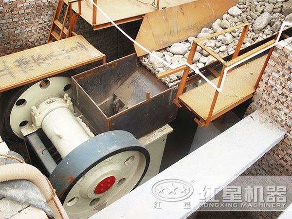 鄂式碎石機報價分析，去哪個廠購買好？