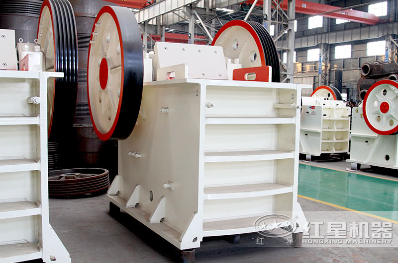 PE150*250顎式破碎機原理，價格及生產廠家